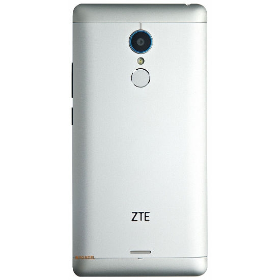 ZTE Blade A711