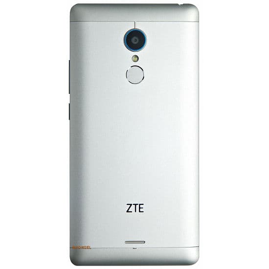 ZTE Blade A711