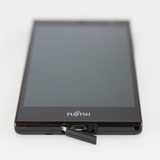Fujitsu Arrows M02